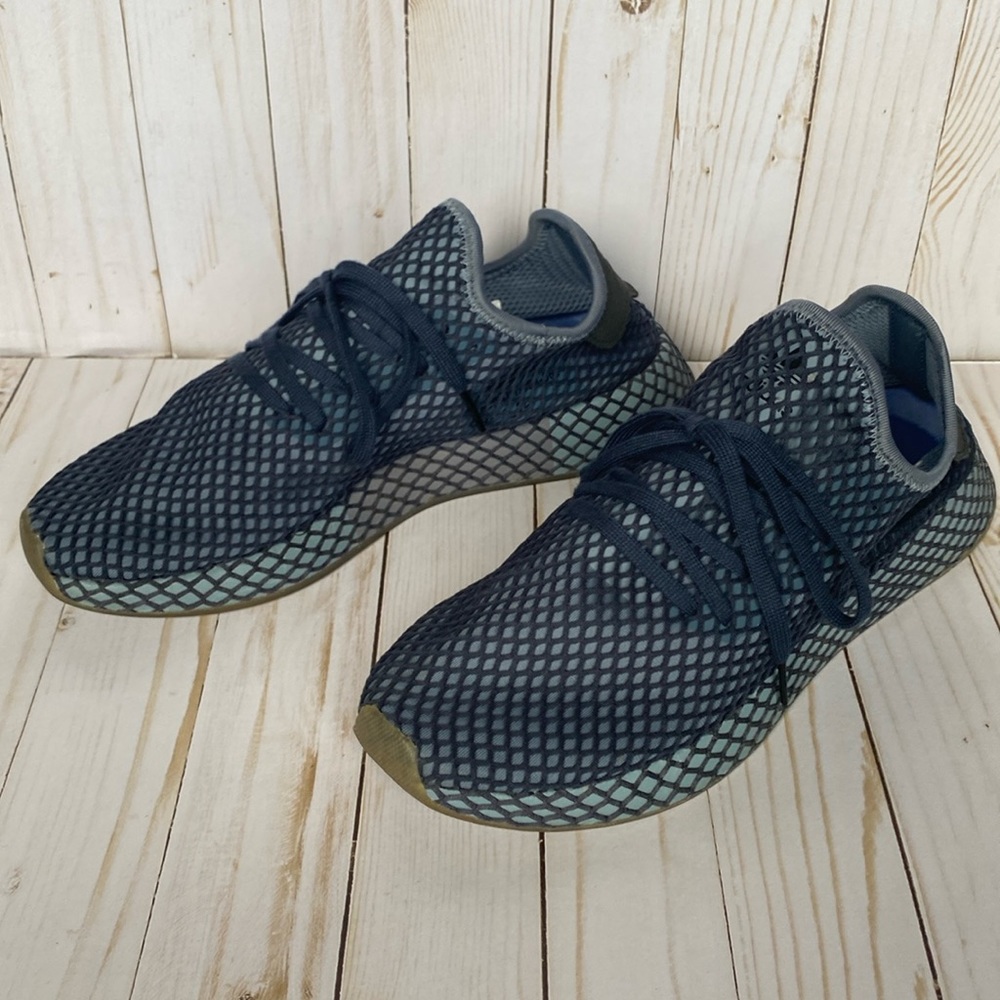 Adidas Deerupt Runner - EUC rare Agave Blue